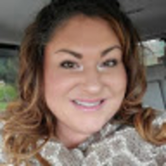 Meet your Posher, Jessica - Picture 1 of 1